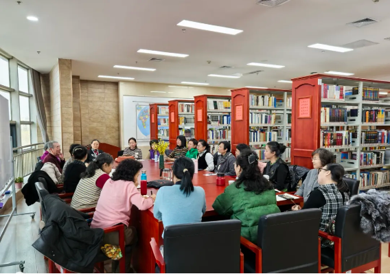 【校园动态】我校读书会举办健康沙龙活动
