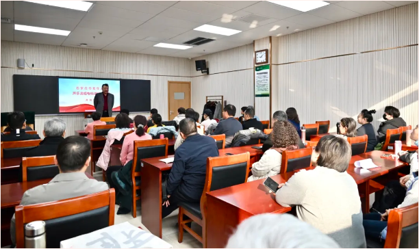 “声乐演唱专科课程实验班”正式开班
